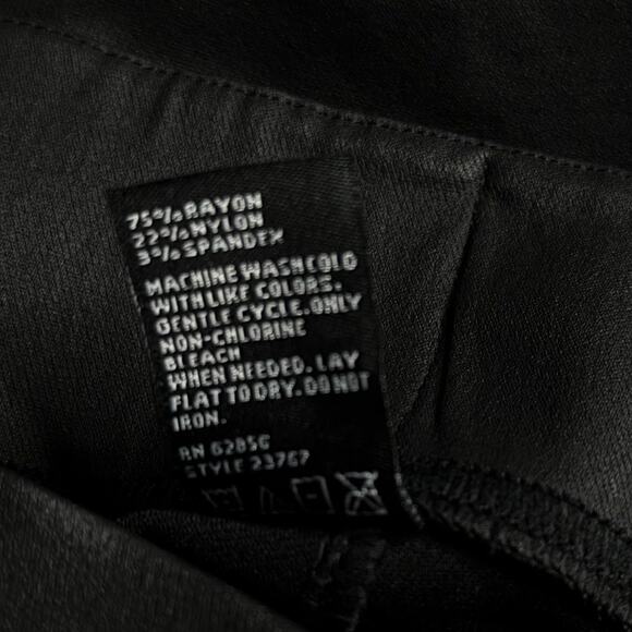 HUE CLASSIC CAREER MOTO PULL ON COATED LEGGINGS BLACK LARGE - Picture 6 of 7